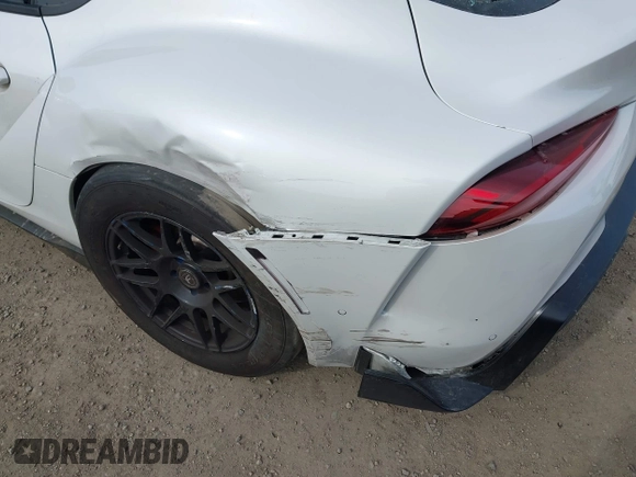 2021 Toyota Supra 3.0 with VIN WZ1DB0C09MW039777, listed as a IAAI auction lot 41915469 with 43,956 mi miles and . Bid and sale history available at DreamBid. Image 20.