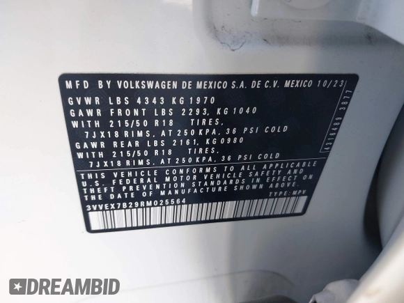 2024 Volkswagen Taos SE z VIN 3VVEX7B29RM025564, wystawiony jako IAAI lot #41350181 z przebiegiem 6 862 mil mil oraz . Historia ofert i sprzedaży dostępna na DreamBid. Obrazek 9.