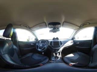 2015 Jeep Cherokee Trailhawk с VIN 1C4PJMBS2FW500538, выставлен на аукционе IAAI как лот 42000591 с пробегом 163 035 миль миль и . История ставок и продаж доступна на DreamBid. Изображение 18.