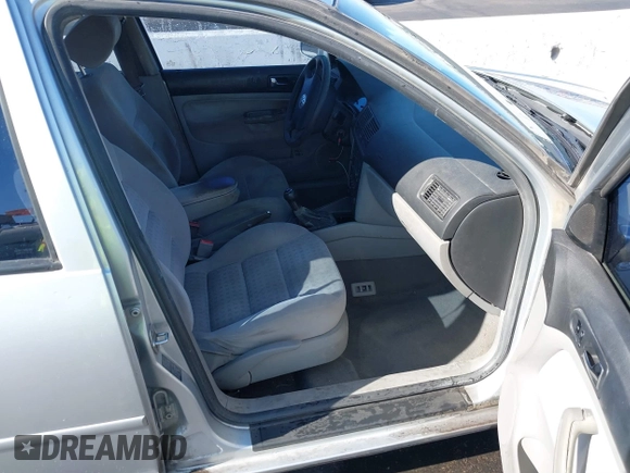 2002 Volkswagen Golf GLS с VIN 9BWGP61J224064319, выставлен на аукционе IAAI как лот 41505028 с пробегом 173 013 миль миль и . История ставок и продаж доступна на DreamBid. Изображение 5.