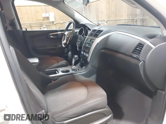 2012 Chevrolet Traverse 1LT z VIN 1GNKVGEDXCJ241794, wystawiony jako IAAI lot #41902110 z przebiegiem 138 305 mil mil oraz . Historia ofert i sprzedaży dostępna na DreamBid. Obrazek 5.