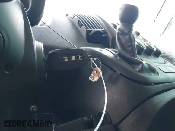2019 Ram ProMaster Cargo with VIN 3C6TRVBG2KE553793, listed as a IAAI auction lot 42028590 with 72,714 mi miles and . Bid and sale history available at DreamBid. Image 11.