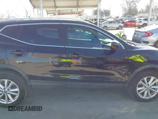 2019 Nissan Rogue Sport S with VIN JN1BJ1CPXKW233049, listed as a IAAI auction lot 42004455 with 63,427 mi miles. Bid and sale history available at carsss.com. Image 13.