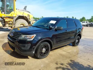 2017 Ford Police Interceptor Utility with VIN 1FM5K8AT9HGB55149, listed as a IAAI auction lot 40735884 with 76,648 mi miles and . Bid and sale history available at DreamBid. Image 17.
