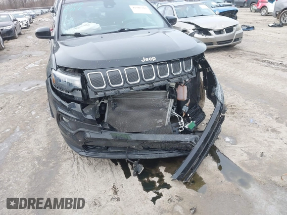 2022 Jeep Compass Latitude with VIN 3C4NJDBB9NT216660, listed as a IAAI auction lot 41505717 with 23,605 mi miles and . Bid and sale history available at DreamBid. Image 6.