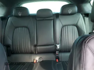 2017 Maserati Levante S z VIN ZN661YUL4HX248022, wystawiony jako Copart lot #48229455 z przebiegiem 66 820 mil mil oraz Szkoda całkowita • Salvage title. Historia ofert i sprzedaży dostępna na DreamBid. Obrazek 10.