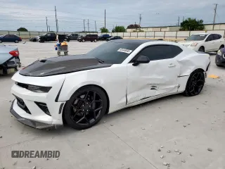 2016 Chevrolet Camaro 2SS with VIN 1G1FG1R76G0136647, listed as a Copart auction lot 60449895 with 124,354 mi miles and Salvage title. Bid and sale history available at DreamBid. Image 1.