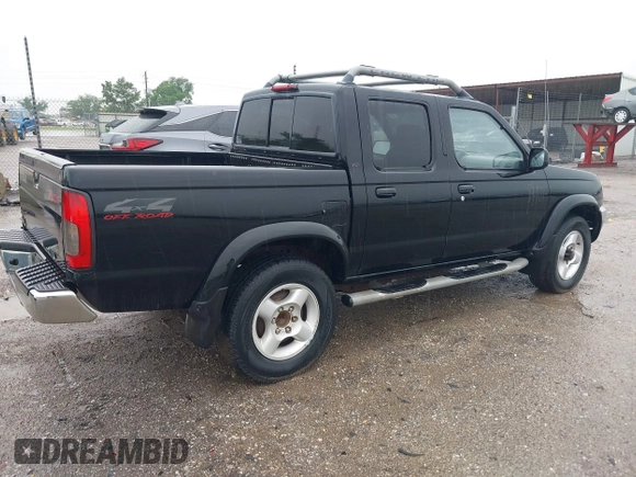 2000 Nissan Frontier XE z VIN 1N6ED27Y4YC355942, wystawiony jako IAAI lot #42162996 z przebiegiem 278 251 mil mil oraz . Historia ofert i sprzedaży dostępna na DreamBid. Obrazek 4.