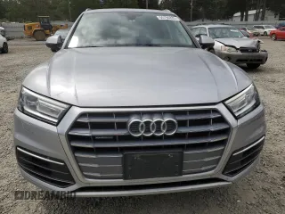 2019 Audi Q5 Premium z VIN WA1ANAFY7K2090466, wystawiony jako Copart lot #55794835 z przebiegiem 42 612 mil mil oraz Szkoda całkowita • Salvage title. Historia ofert i sprzedaży dostępna na DreamBid. Obrazek 5.