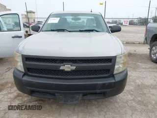 2007 Chevrolet Silverado 1500 LT w/1LT with VIN 2GCEC19CX71553141, listed as a IAAI auction lot 41580637 with 142,544 mi miles. Bid and sale history available at carsss.com. Image 12.