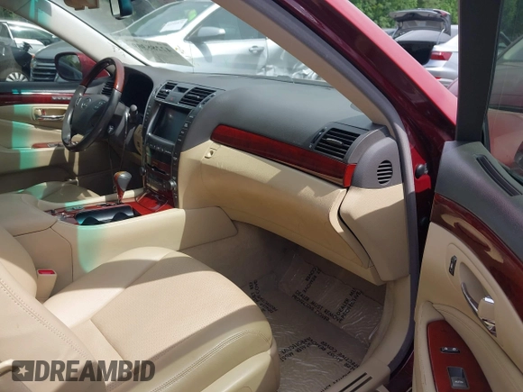 2008 Lexus LS 460 z VIN JTHBL46F985052775, wystawiony jako IAAI lot #42288309 z przebiegiem 159 808 mil mil oraz . Historia ofert i sprzedaży dostępna na DreamBid. Obrazek 5.