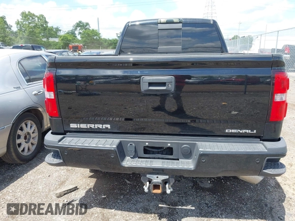 2015 GMC Sierra 2500HD Denali with VIN 1GT120E82FF574358, listed as a IAAI auction lot 42377676 with 86,097 mi miles and . Bid and sale history available at DreamBid. Image 16.