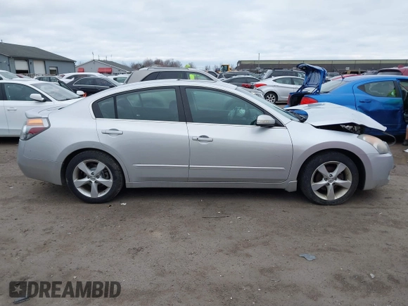 2007 Nissan Altima SL with VIN 1N4BL21E37C170017, listed as a IAAI auction lot 41810640 with 182,269 mi miles and . Bid and sale history available at DreamBid. Image 13.