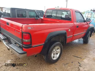 1997 Dodge 1500 with VIN 1B7HF16Y9VJ535351, listed as a IAAI auction lot 42000058 with 184,139 mi miles and . Bid and sale history available at DreamBid. Image 4.