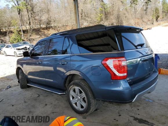 2019 Ford Expedition XLT with VIN 1FMJU1HTXKEA12963, listed as a Copart auction lot 45640455 with 91,761 mi miles and Salvage Title. Bid and sale history available at carsss.com. Image 2.
