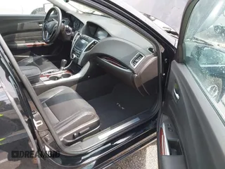 2017 Acura TLX Technology z VIN 19UUB1F53HA007617, wystawiony jako IAAI lot #42039385 z przebiegiem Nie podano mil oraz . Historia ofert i sprzedaży dostępna na DreamBid. Obrazek 5.