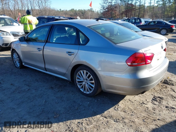 2014 Volkswagen Passat S с VIN 1VWAP7A30EC008863, выставлен на аукционе IAAI как лот 41004815 с пробегом 219 881 миль миль и . История ставок и продаж доступна на DreamBid. Изображение 3.