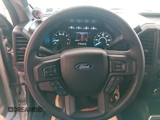 2018 Ford F-150 XL z VIN 1FTFW1E53JKF62418, wystawiony jako IAAI lot #42854294 z przebiegiem 103 964 mil mil oraz . Historia ofert i sprzedaży dostępna na DreamBid. Obrazek 13.