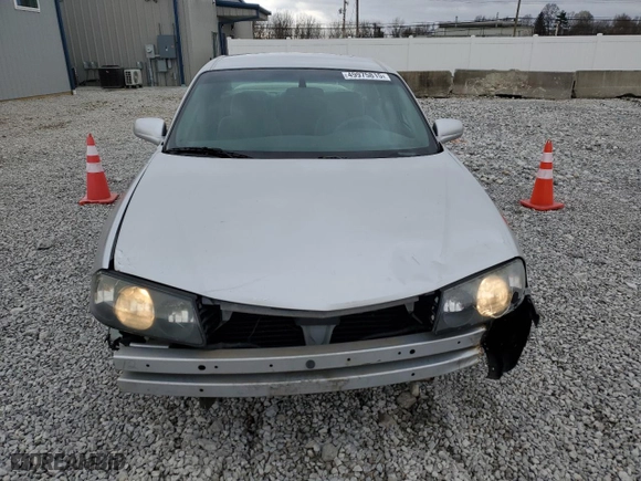 2003 Chevrolet Impala with VIN 2G1WF52E139364042, listed as a Copart auction lot 49975815 with 300,320 mi miles and Salvage Title. Bid and sale history available at carsss.com. Image 5.
