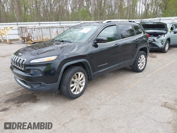 2015 Jeep Cherokee Limited with VIN 1C4PJMDB9FW680565, listed as a IAAI auction lot 42134052 with 192,728 mi miles. Bid and sale history available at carsss.com. Image 2.