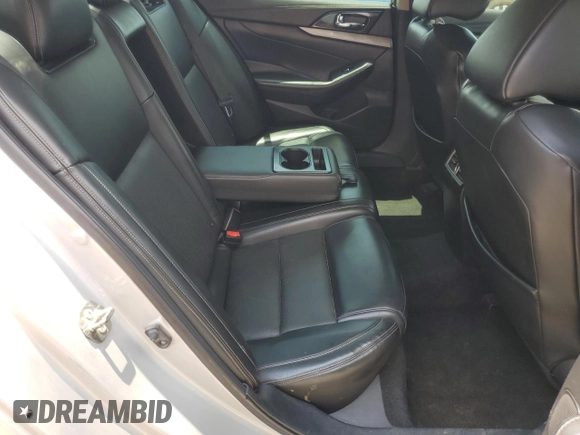 2017 Nissan Maxima SV with VIN 1N4AA6AP2HC377039, listed as a Copart auction lot 62051545 with 115,441 mi miles and Non repairable. Bid and sale history available at DreamBid. Image 10.