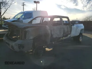 2016 GMC Sierra 3500HD Denali z VIN 1GT42YE80GF158869, wystawiony jako Copart lot #87016814 z przebiegiem Nie podano mil oraz Nie do naprawy • Non repairable. Historia ofert i sprzedaży dostępna na DreamBid. Obrazek 1.