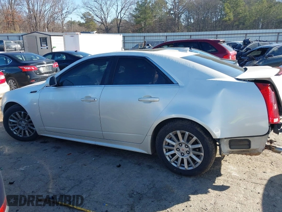 2011 Cadillac CTS Luxury z VIN 1G6DE5EY6B0118591, wystawiony jako IAAI lot #41486928 z przebiegiem 133 763 mil mil oraz . Historia ofert i sprzedaży dostępna na DreamBid. Obrazek 14.