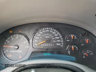 2007 Chevrolet TrailBlazer LT with VIN 1GNDS13S572273925, listed as a Copart auction lot 57572244 with 204,331 mi miles and Salvage Title. Bid and sale history available at DreamBid. Image 9.