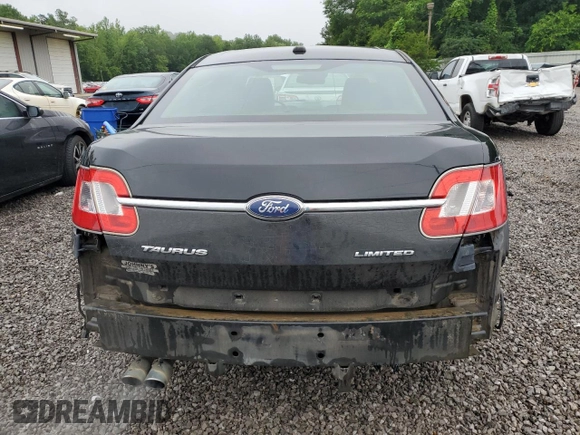 2010 Ford Taurus Limited z VIN 1FAHP2FW6AG108014, wystawiony jako Copart lot #58027455 z przebiegiem 229 871 mil mil oraz Szkoda całkowita • Salvage title. Historia ofert i sprzedaży dostępna na DreamBid. Obrazek 6.