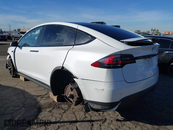 2022 Tesla Model X with VIN 7SAXCBE56NF329657, listed as a IAAI auction lot 41400629 with Not Provided miles and . Bid and sale history available at DreamBid. Image 3.