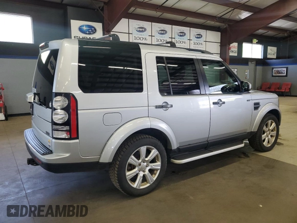 2015 Land Rover LR4 HSE with VIN SALAG2V62FA746728, listed as a Copart auction lot 55796115 with 153,997 mi miles and Clean Title. Bid and sale history available at DreamBid. Image 3.