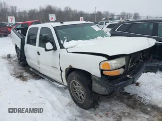2005 GMC Sierra Denali z VIN 2GTEK63NX51355019, wystawiony jako IAAI lot #41460879 z przebiegiem 186 510 mil mil oraz . Historia ofert i sprzedaży dostępna na DreamBid. Obrazek 1.