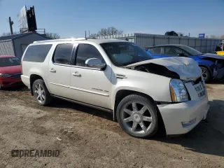2013 Cadillac Escalade ESV Premium z VIN 1GYS4JEF3DR193014, wystawiony jako Copart lot #50716935 z przebiegiem 202 913 mil mil oraz Szkoda całkowita • Salvage title. Historia ofert i sprzedaży dostępna na DreamBid. Obrazek 4.