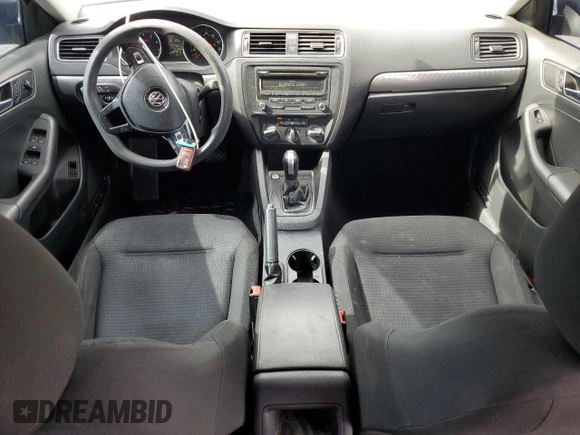 2015 Volkswagen Jetta SE с VIN 3VWD17AJ9FM268711, выставлен на аукционе Copart как лот 56588055 с пробегом 125 268 миль миль и Списание • Salvage title. История ставок и продаж доступна на DreamBid. Изображение 8.