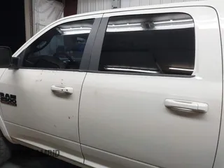 2017 Ram 2500 Laramie with VIN 3C6UR5FL1HG726325, listed as a IAAI auction lot 42315570 with 104,038 mi miles and . Bid and sale history available at DreamBid. Image 14.