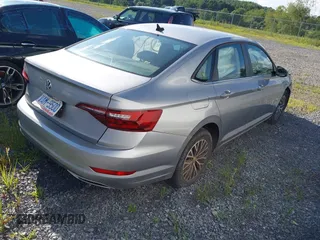 2021 Volkswagen Jetta S with VIN 3VWC57BU9MM013496, listed as a IAAI auction lot 42726541 with Not provided miles and . Bid and sale history available at DreamBid. Image 4.