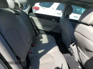 2016 Hyundai Sonata Hybrid Limited with VIN KMHE34L18GA034325, listed as a Copart auction lot 63405933 with 40,279 mi miles. Bid and sale history available at carsss.com. Image 10.