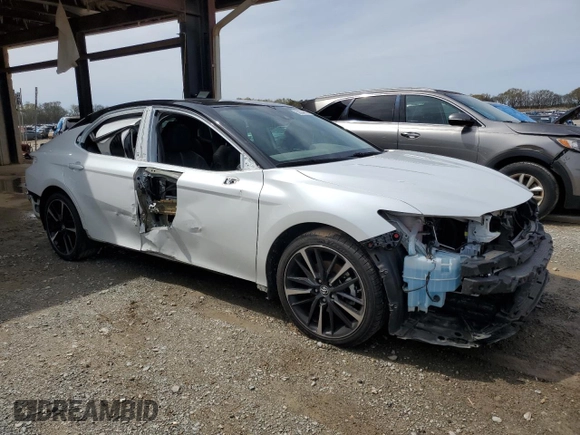 2019 Toyota Camry XSE with VIN 4T1B61HK1KU277900, listed as a Copart auction lot 50334865 with 122,154 mi miles and Salvage Title. Bid and sale history available at carsss.com. Image 4.