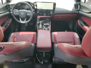 2024 Lexus NX 450h+ Luxury z VIN JTJHKCFZ2R2026067, wystawiony jako Copart lot #55675494 z przebiegiem 10 557 mil mil oraz Szkoda całkowita • Salvage title. Historia ofert i sprzedaży dostępna na DreamBid. Obrazek 8.
