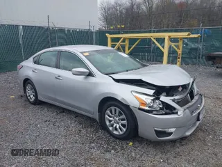 2015 Nissan Altima S z VIN 1N4AL3AP4FN329956, wystawiony jako IAAI lot #40804229 z przebiegiem 86 161 mil mil oraz . Historia ofert i sprzedaży dostępna na DreamBid. Obrazek 1.