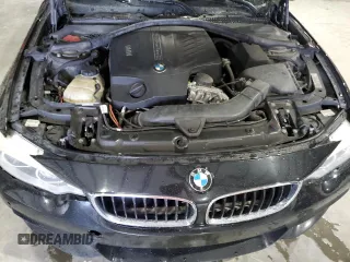 2015 BMW 4 Series 435i z VIN WBA3R1C54FK194347, wystawiony jako Copart lot #55849695 z przebiegiem 191 651 mil mil oraz Czysty tytuł • Clean title. Historia ofert i sprzedaży dostępna na DreamBid. Obrazek 11.