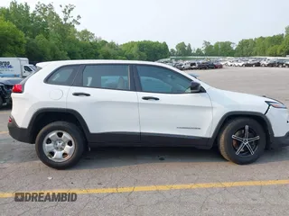 2017 Jeep Cherokee Sport with VIN 1C4PJMAB5HW619883, listed as a IAAI auction lot 42412423 with 177,063 mi miles and . Bid and sale history available at DreamBid. Image 14.