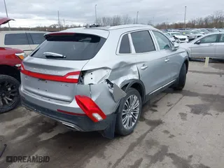 2017 Lincoln MKX Reserve with VIN 2LMPJ8LR6HBL16906, listed as a IAAI auction lot 41857727 with 111,895 mi miles. Bid and sale history available at carsss.com. Image 4.