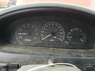 1996 Kia Sportage with VIN KNDJA7234T5518668, listed as a Copart auction lot 67883294 with 147,372 mi miles and Clean Title. Bid and sale history available at carsss.com. Image 9.