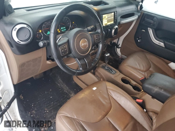 2014 Jeep Wrangler Sahara with VIN 1C4AJWBG5EL327823, listed as a Copart auction lot 85472404 with 136,132 mi miles and Clean Title. Bid and sale history available at DreamBid. Image 8.
