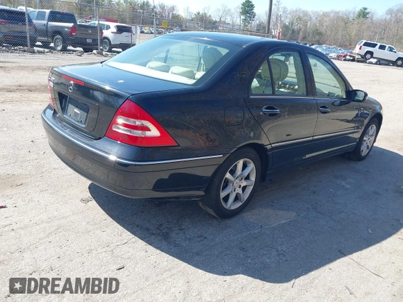 2007 Mercedes-Benz C 280 Luxury with VIN WDBRF54H07A924928, listed as a IAAI auction lot 42091410 with 114,844 mi miles and . Bid and sale history available at DreamBid. Image 4.