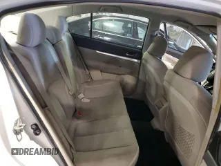 2014 Subaru Legacy Premium z VIN 4S3BMBC61E3018747, wystawiony jako Copart lot #55502445 z przebiegiem 139 524 mil mil oraz Szkoda całkowita • Salvage title. Historia ofert i sprzedaży dostępna na DreamBid. Obrazek 10.