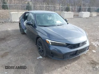 2025 Honda Civic Sport with VIN 2HGFE2F55SH520916, listed as a IAAI auction lot 41628848 with 3,900 mi miles. Bid and sale history available at carsss.com. Image 1.