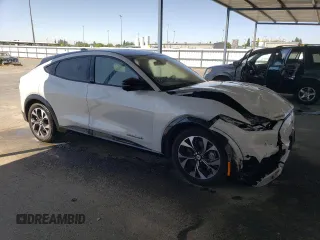 2023 Ford Mustang Mach-E Premium с VIN 3FMTK3SU2PMA84754, выставлен на аукционе Copart как лот 58766605 с пробегом 16 023 миль миль и На запчасти • Non repairable. История ставок и продаж доступна на DreamBid. Изображение 4.
