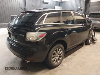 2011 Mazda CX-7 i Sport z VIN JM3ER2BM7B0393190, wystawiony jako IAAI lot #42402082 z przebiegiem 152 473 mil mil oraz . Historia ofert i sprzedaży dostępna na DreamBid. Obrazek 4.